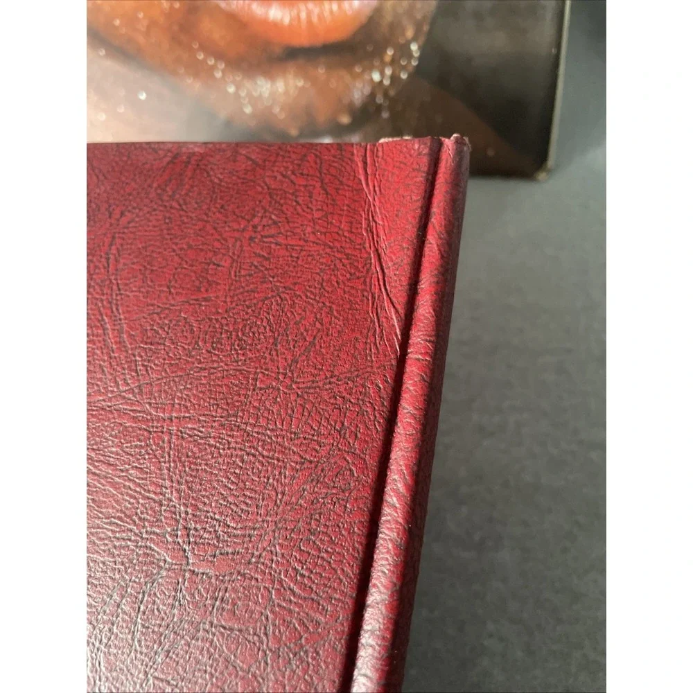Muhammad Ali: A Portrait in Words and Photographs by‎ Wilfrid Sheed ** Read**